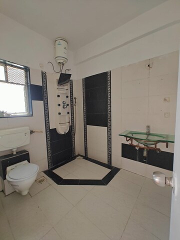 Team Area in 3 BHK Apartment at Multicon Silver Dale Phase I, Baner – for Sale