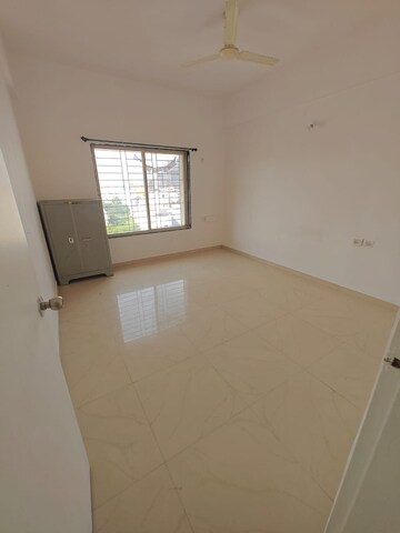 Room in 3 BHK Apartment at Multicon Silver Dale Phase I, Baner – for Sale