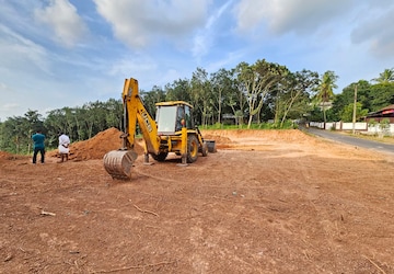 Plot For Sale in Puthenkurish
