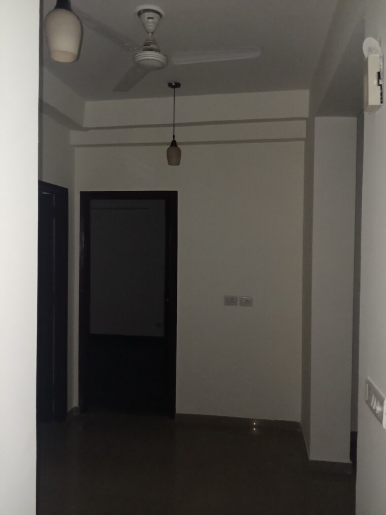 undefined, gaur-city-1st-avenue 3.5 Bedroom 1560 Sq.Ft. Apartment In Sector 4 Greater Noida Greater Noida 9338508