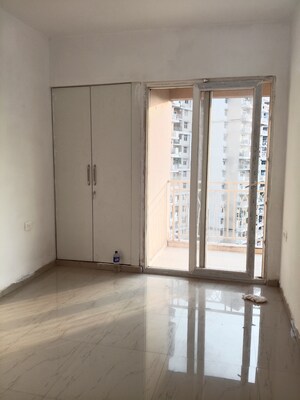 3.5 BHK Apartment For Rent in Gaur City 1st Avenue, Sector 4 Greater Noida