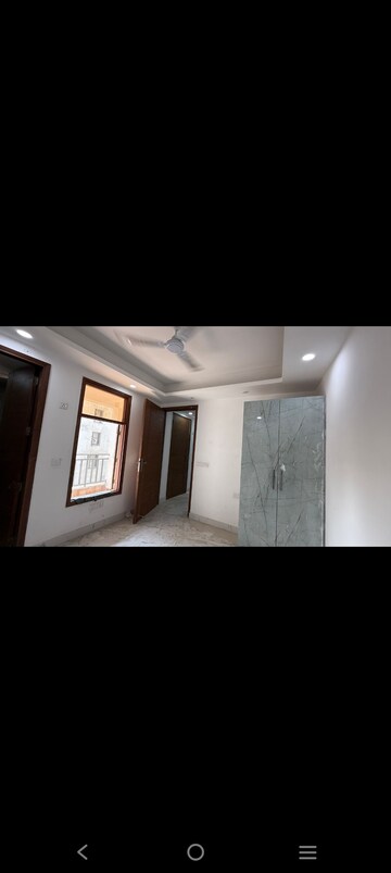 Room in 2 BHK Builder Floor at Saket – for Rent