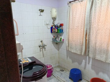 Bathroom in 1 BHK Apartment at Jhanvi Apartments, Malad West – for Rent