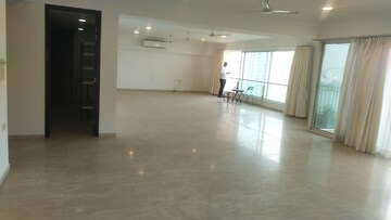 Room in 2 BHK Apartment at L & T Emerald Isle Tower 10, Powai – for Sale