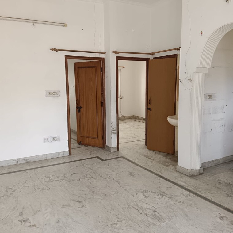 Room, panditwari 2 Bedroom 2400 Sq.Ft. Independent House In Panditwari Dehradun 9338718