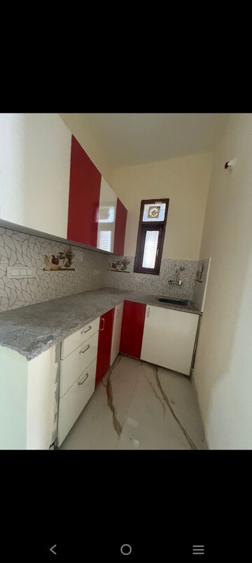 Team Area in 1 BHK Builder Floor at Saket – for Rent