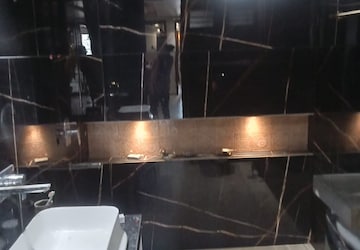 Attached Bathroom in 5 BHK Builder Floor at Sector 85 – for Rent
