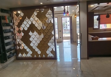 Room in 5 BHK Builder Floor at Sector 85 – for Rent