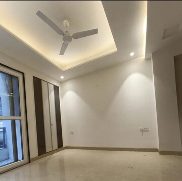 Room in 3 BHK Apartment at Chattarpur – for Sale