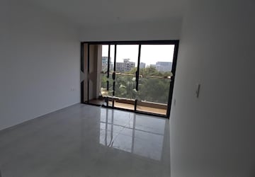 3.5 BHK Apartment For Rent in Mantra Mirari, Koregaon Park