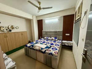 Bedroom in 3.5 BHK Apartment at KW Srishti, Raj Nagar Extension – for Rent