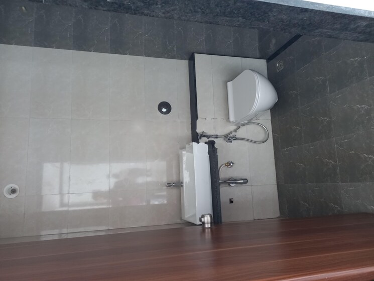 Bathroom, mantra-mirari 3 Bedroom 1300 Sq.Ft. Apartment In Koregaon Park Pune 9338921