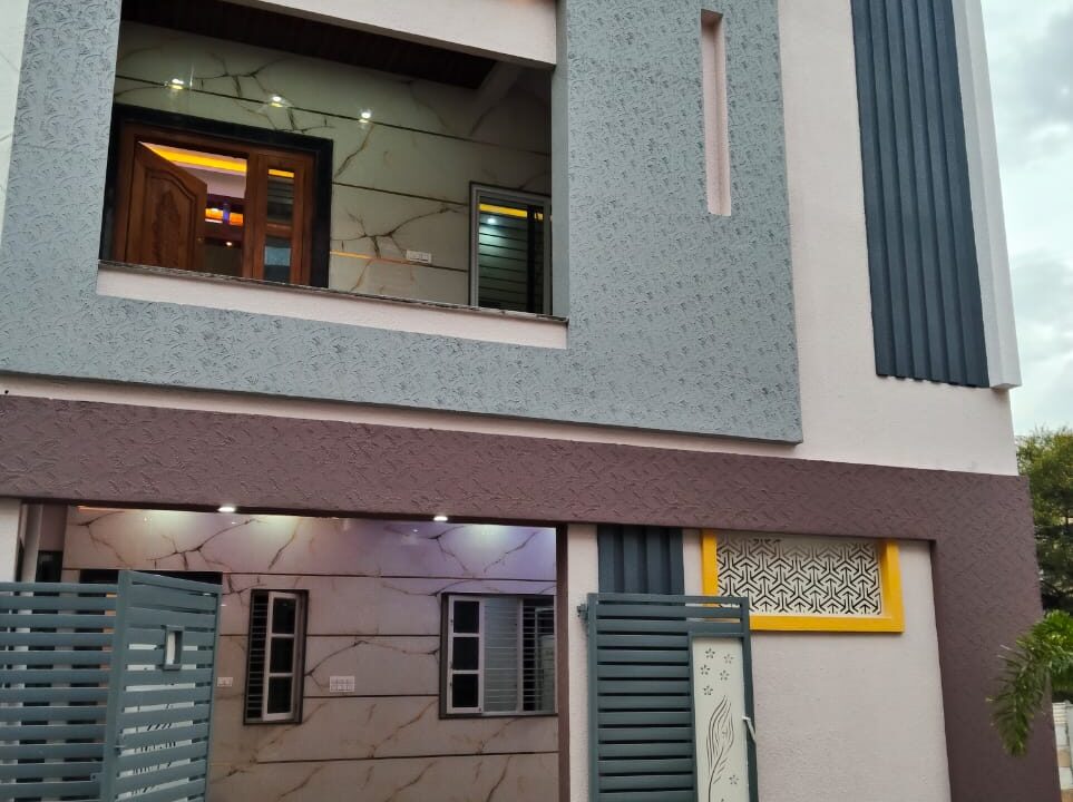 4 BHK + Pooja Room Independent House For Sale in Horamavu