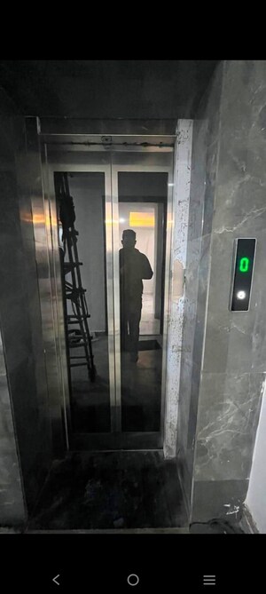 Building Lobby in 1 BHK Builder Floor at Saket – for Rent