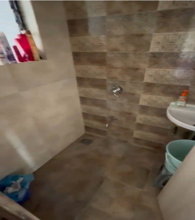 Bathroom, national-inner-circle-54 1 Bedroom 600 Sq.Ft. Apartment In Chembur Mumbai 9339094