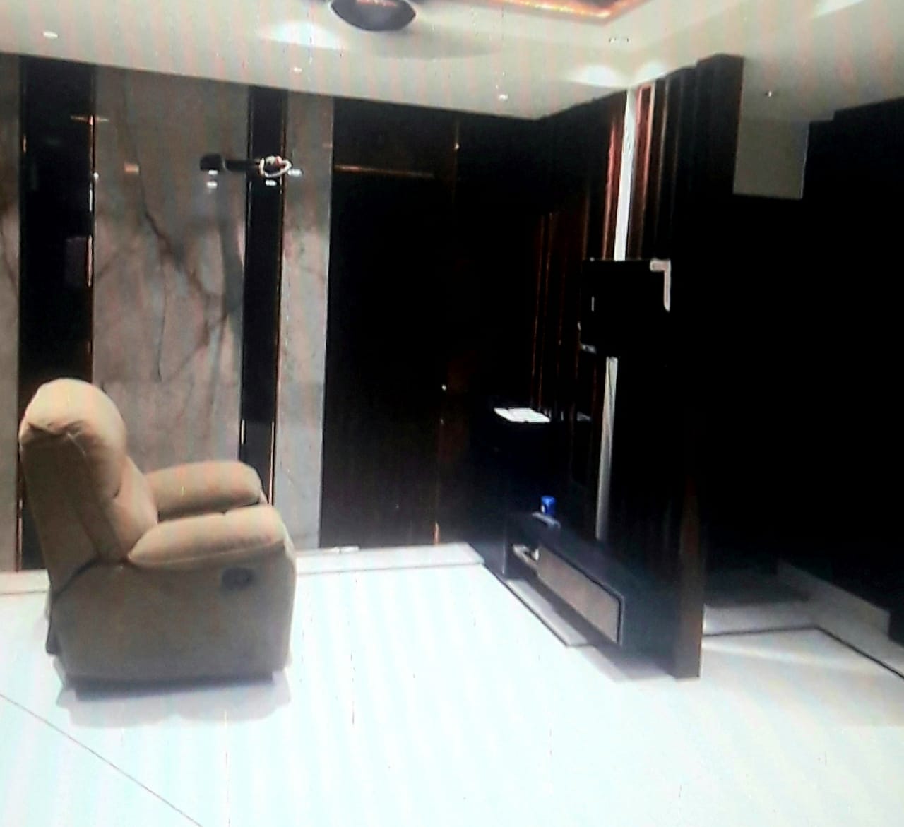 2 BHK Apartment For Sale in Residential Flat