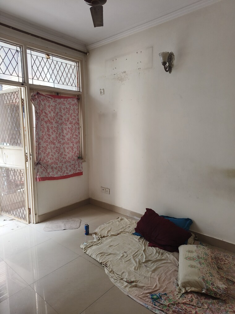 Living Room, khirki extension 2 Bedroom 910 Sq.Ft. Builder Floor In Khirki Extension Delhi 9338988