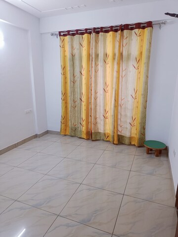Bedroom in 3 BHK Apartment at MD Leafstone Apartments, Patiala Road – for Rent