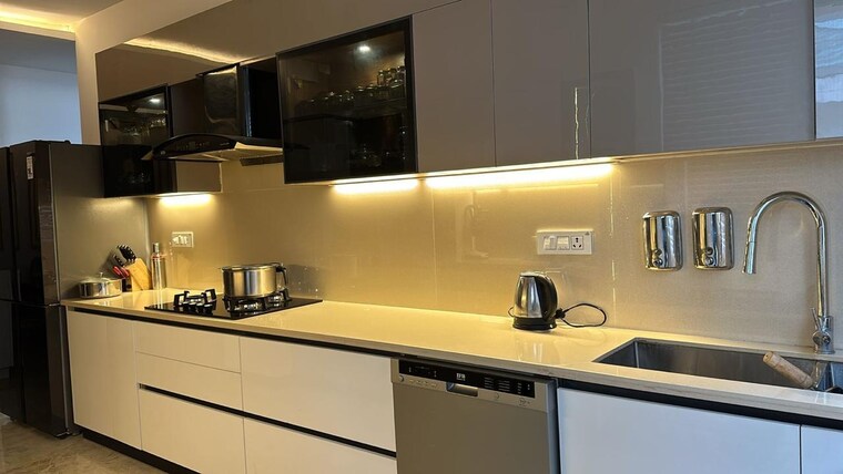 Kitchen, trishla-city 3 Bedroom 2048 Sq.Ft. Apartment In Patiala Road Zirakpur 9339275