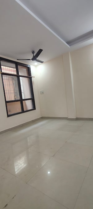 2 BHK Builder Floor For Rent in Chattarpur