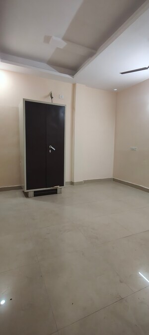 Room in 2 BHK Builder Floor at Chattarpur – for Rent