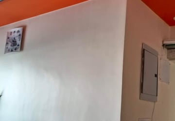 Room in 2 BHK Apartment at Atul Blue Meadows, Andheri East – for Rent