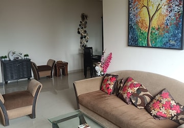 Living Room in 2 BHK Apartment at Sanghvi Majestic, Matunga – for Rent