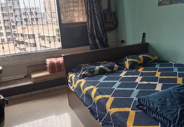 Bedroom in 2 BHK Apartment at Sanghvi Majestic, Matunga – for Rent