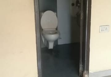 Bathroom in 1 BHK Apartment at Regency Estate, Dombivli East – for Rent