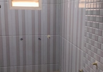 Bathroom in 3 BHK Builder Floor at Tambaram West – for Sale