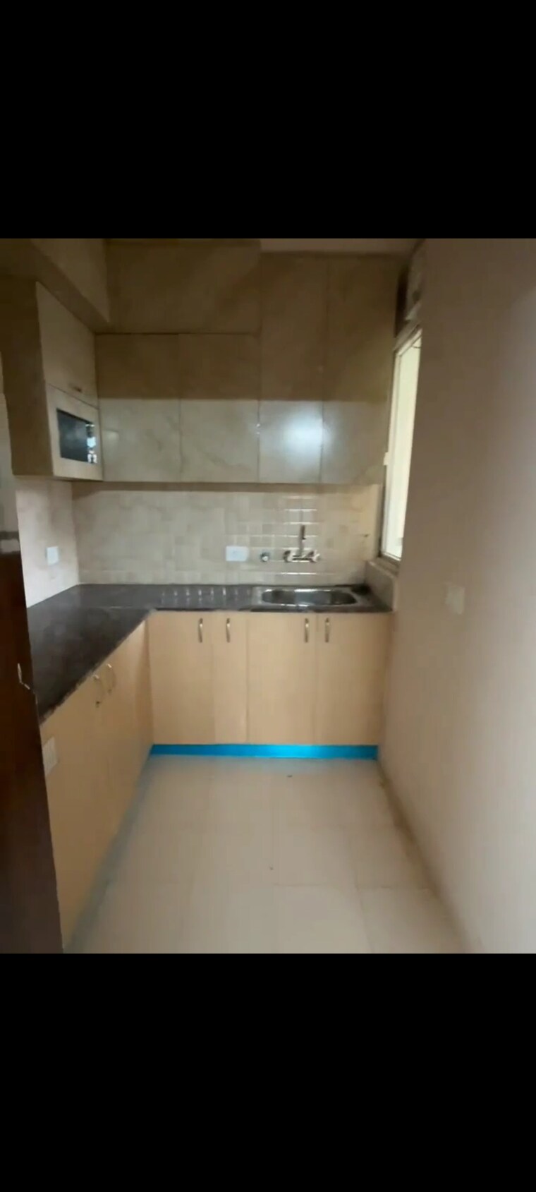 Kitchen, amrapali-dream-valley 3 Bedroom 1045 Sq.Ft. Apartment In Tech Zone 4 Greater Noida Greater Noida 9339384