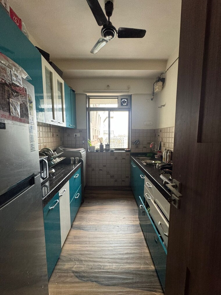 Kitchen, sindhi-society 2 Bedroom 750 Sq.Ft. Apartment In Chembur Mumbai 9339342