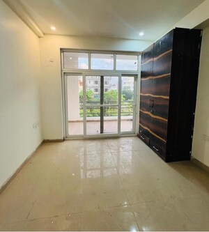 Room in 2 BHK Apartment at Chattarpur – for Sale