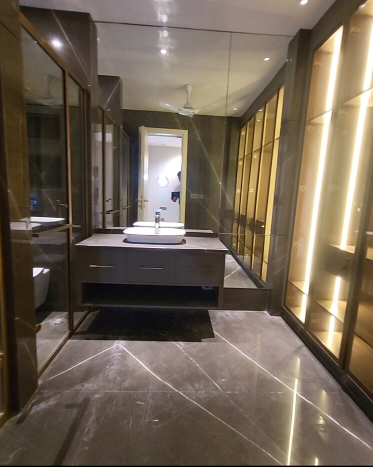 Kitchen, sushant lok i 5 Bedroom 800 Sq.Yd. Builder Floor In Sushant Lok I Gurgaon 9339367