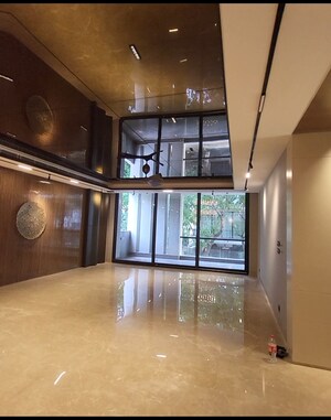 Living Room in 5 BHK Builder Floor at Sushant Lok I – for Rent