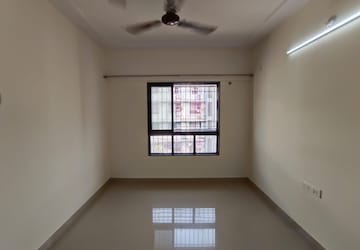 Room in 1 BHK Apartment at Godrej Prime, Chembur – for Rent