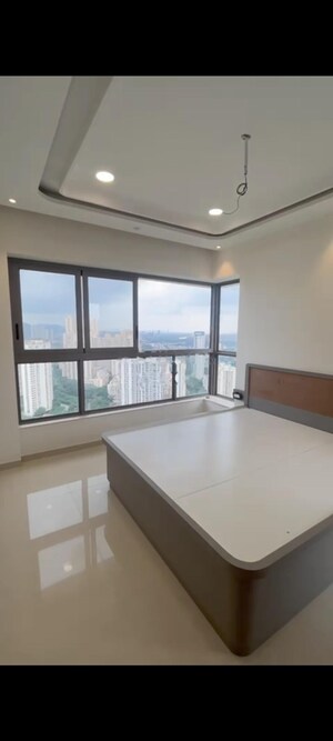 Kitchen in 2 BHK Apartment at Kalpataru Paramount, Kapur Bawdi – for Rent