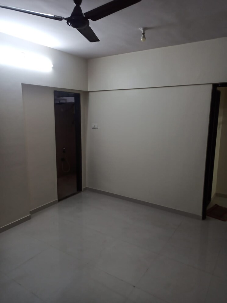 Room, riddhi-siddhi-heights-goregaon-west 1 Bedroom 410 Sq.Ft. Apartment In Goregaon West Mumbai 9339446