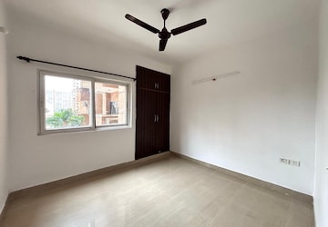 2 BHK Apartment For Sale in Nimbus The Hyde park, Sector 78