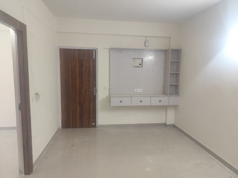 Room, shree-vardhman-green-court 2 Bedroom 626 Sq.Ft. Apartment In Sector 90 Gurgaon 9339549