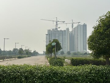 Plot – Exterior View View at Supertech Golf Country Villa, Sector 22d Yamuna Expressway - for Sale