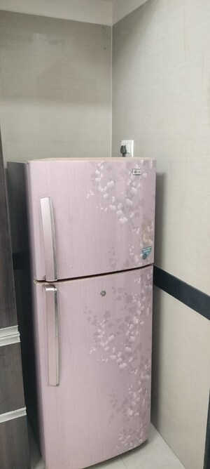 Furnished Amenities in 1 BHK Apartment at K Raheja Raheja Residency, Malad East – for Rent