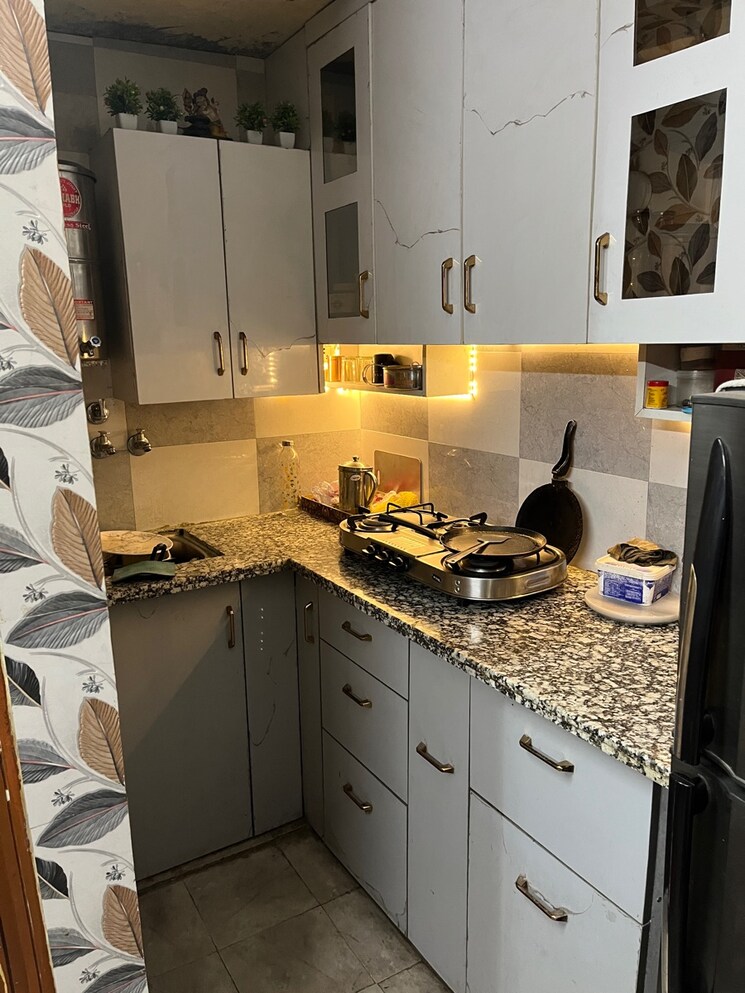 Kitchen, rohini sector 5 2 Bedroom 560 Sq.Ft. Independent House In Rohini Sector 5 Delhi 9308436