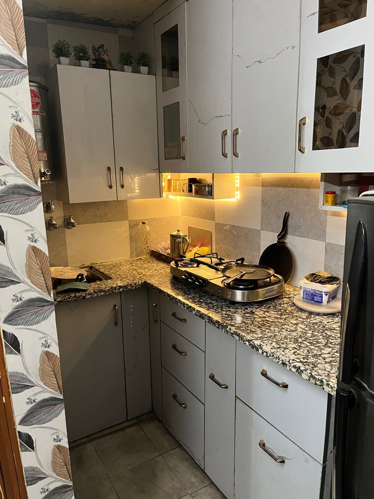 Kitchen, rohini sector 5 2 Bedroom 560 Sq.Ft. Independent House In Rohini Sector 5 Delhi 9308436