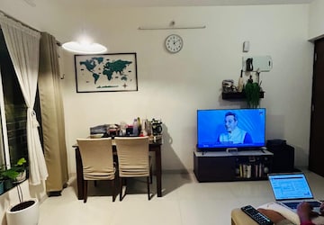 Team Area in 1 BHK Apartment at Goregaon West View CHS, Goregaon West – for Rent