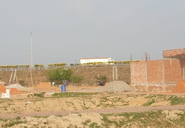 Plot Area in  Plot at Maraimalai Nagar – for Sale