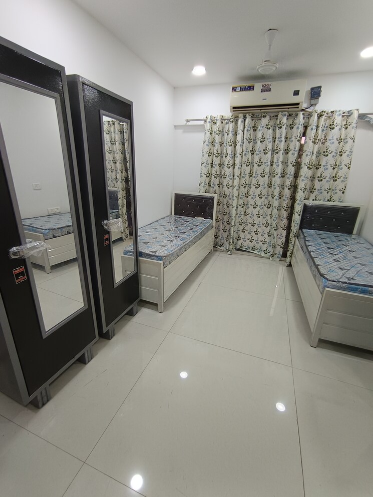 Balcony, chandivali Pg For Boys & Girls In Chandivali 9339704