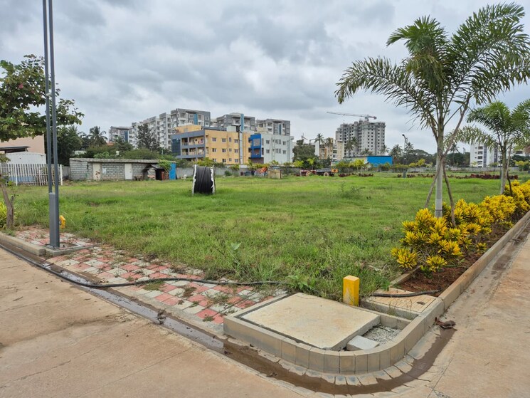Garden, terra-butterfly-avenue  1500 Sq.Ft. Plot In Kadubeesanahalli Bangalore 9339691