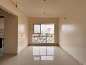 Room in 1 BHK Apartment at Sheth Avante, Kanjurmarg West – for Sale