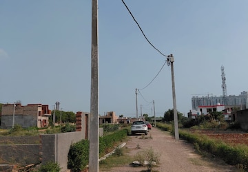 Plot – Exterior View View at Sector 25 Yamuna Expressway - for Sale